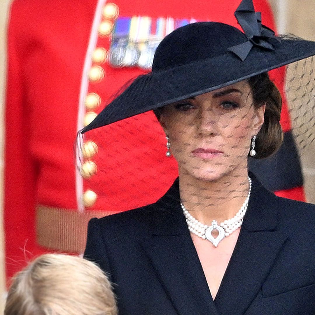 El homenaje de Kate Middleton a la reina Isabel y Felipe de Edimburgo