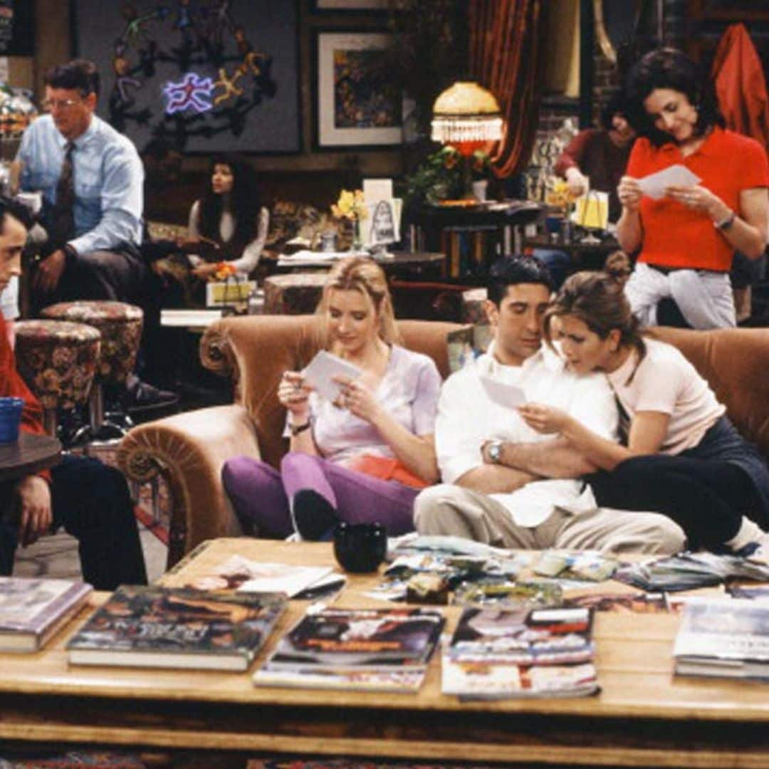 ¿Sueñas con tener el sofá de 'Friends'? Muy pronto lo podrías conseguir