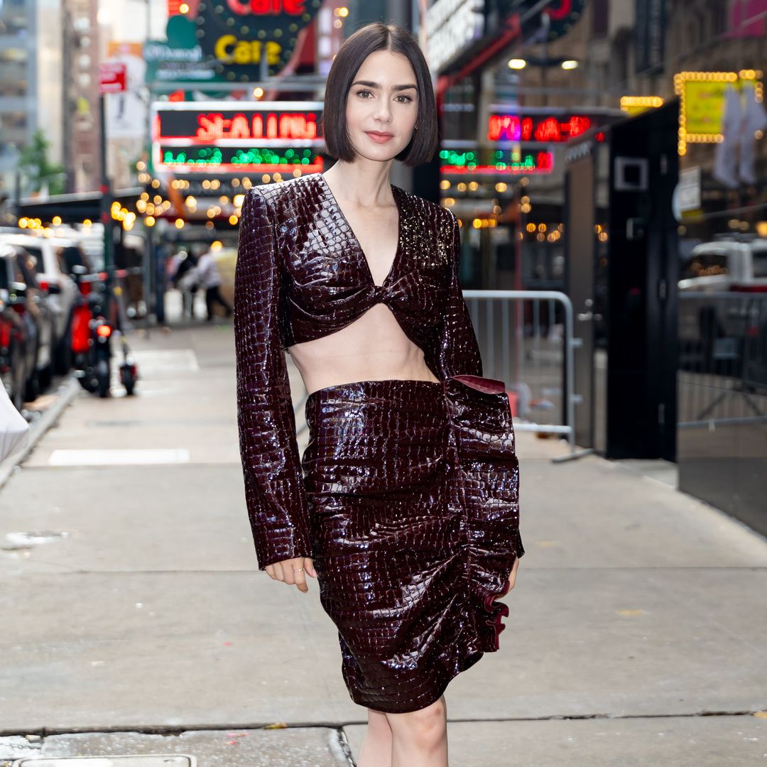 Lily Collins se convierte en la musa del estilo otoñal a su paso por Nueva York