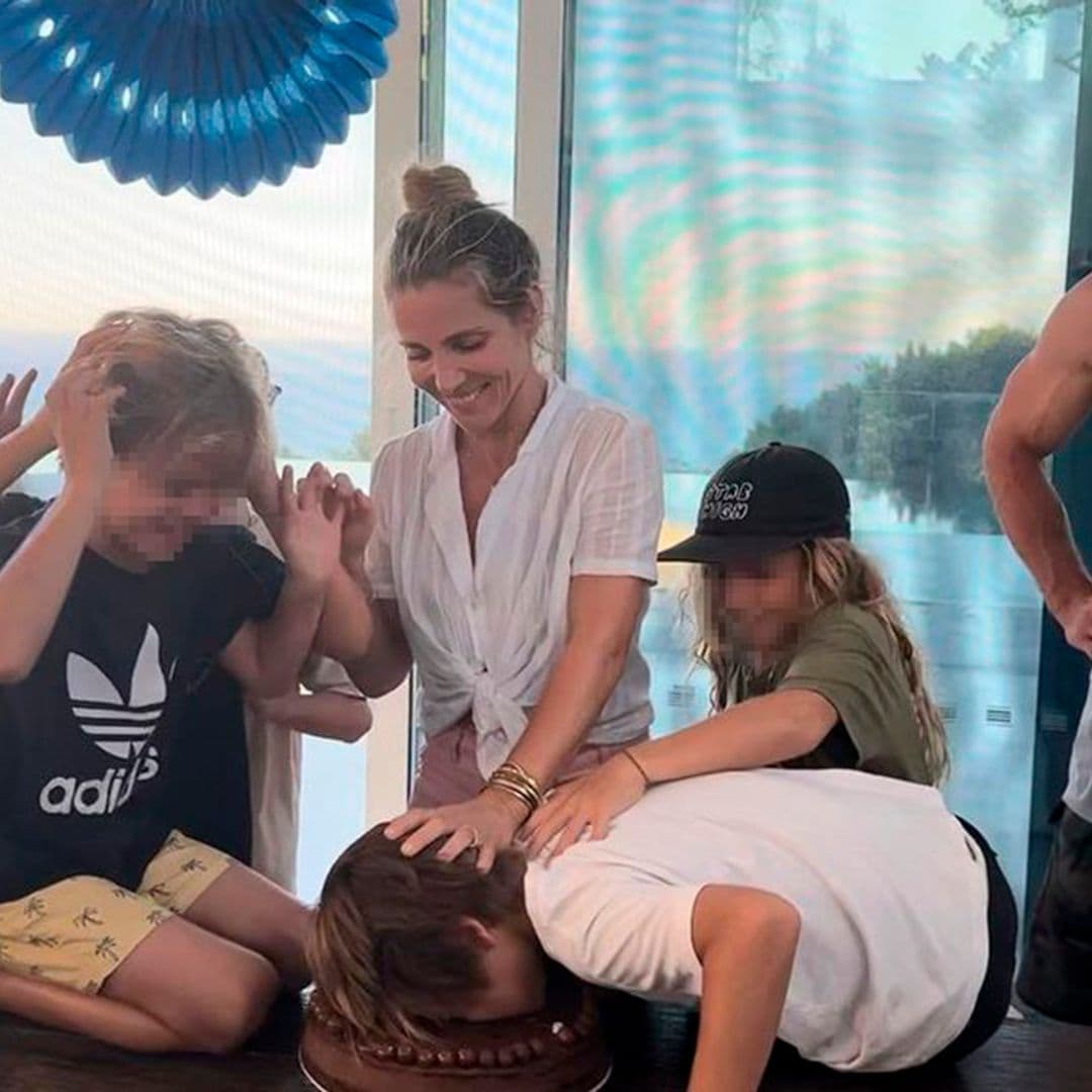 ¡A tartazo limpio! Elsa Pataky comparte la divertidísima celebración del noveno cumpleaños de sus mellizos