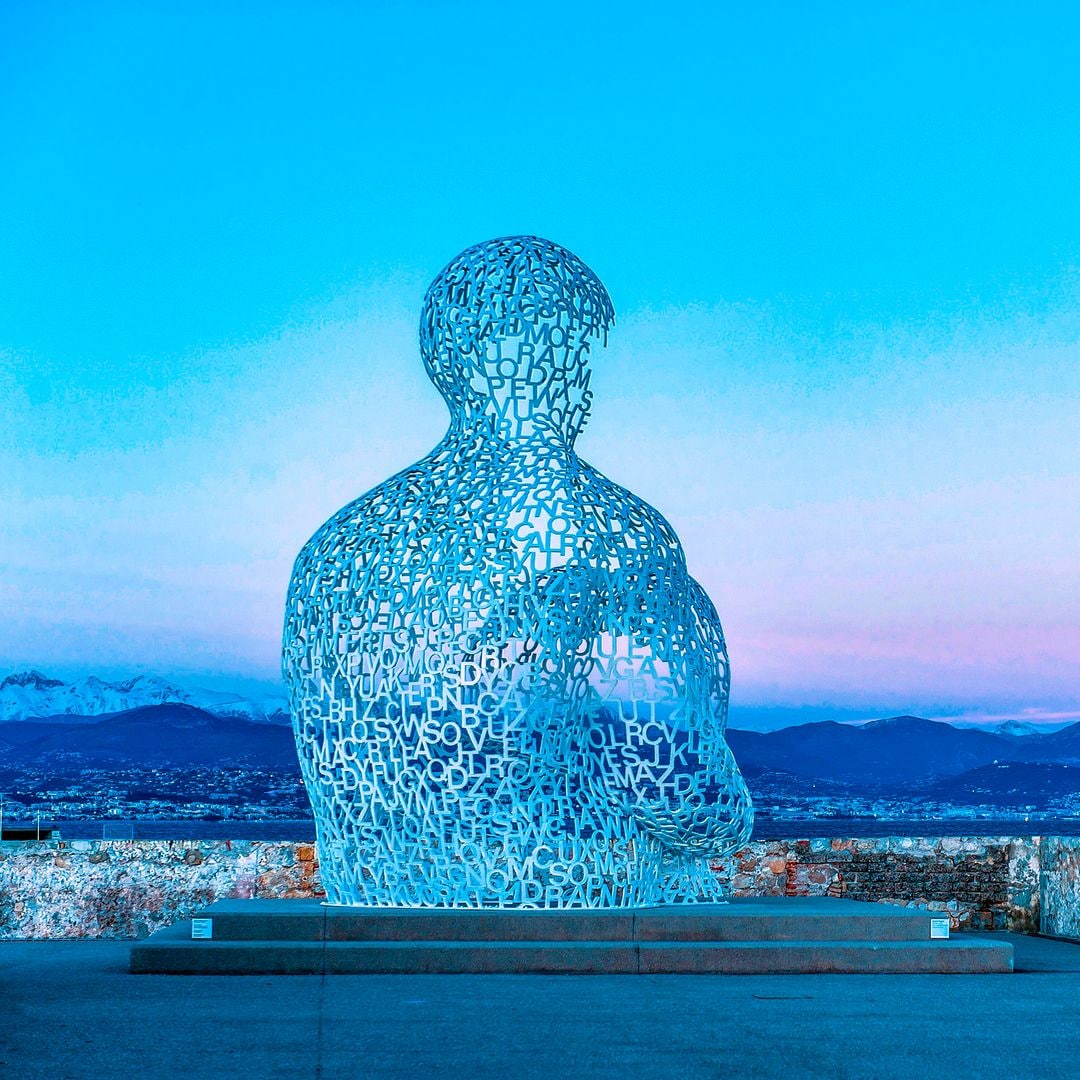 The Nomad, escultura de Jaume Plensa, en Antibes