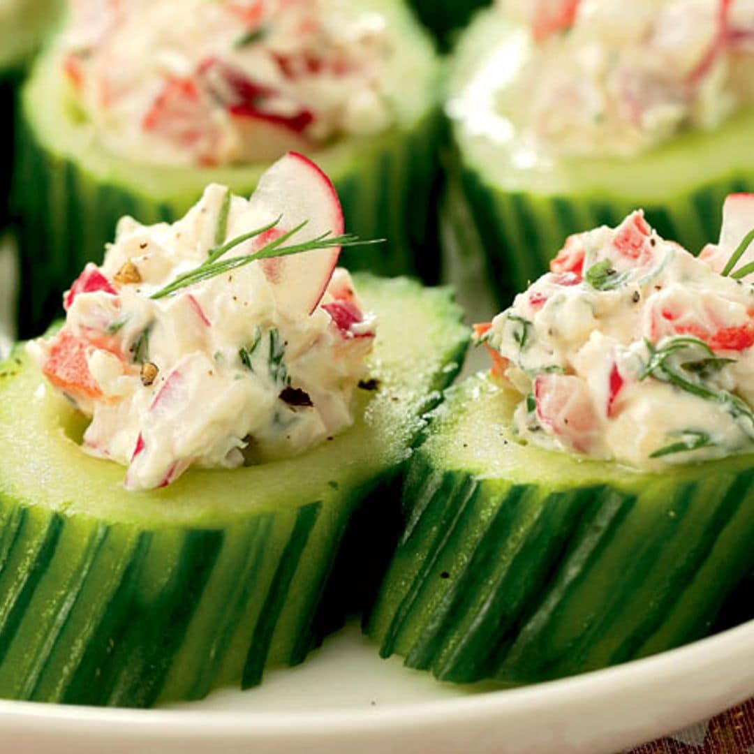 Bocados de calabacín con ensaladilla de marisco