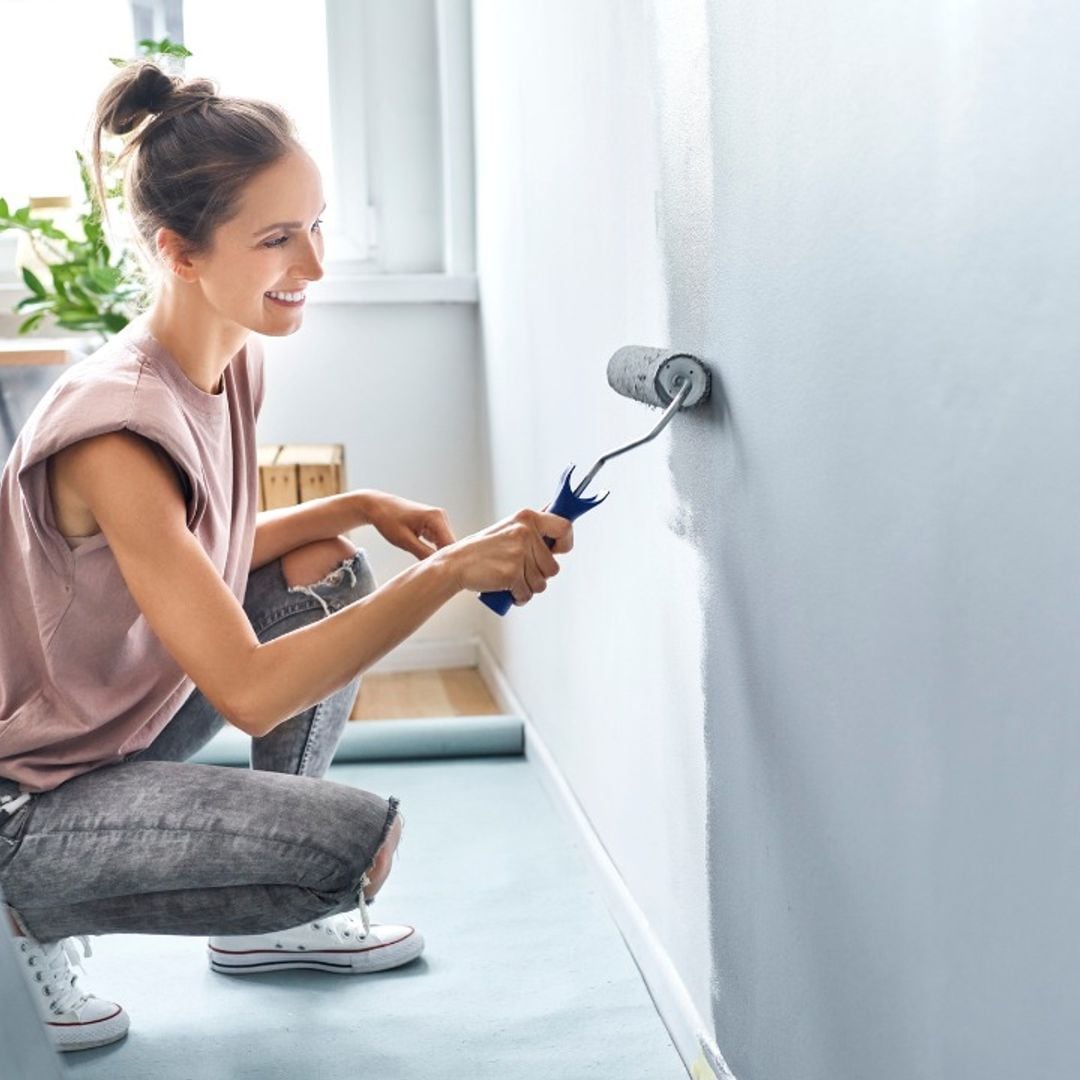 Encuentra aquí todo lo que necesitas para pintar tu habitación de forma sencilla como una profesional