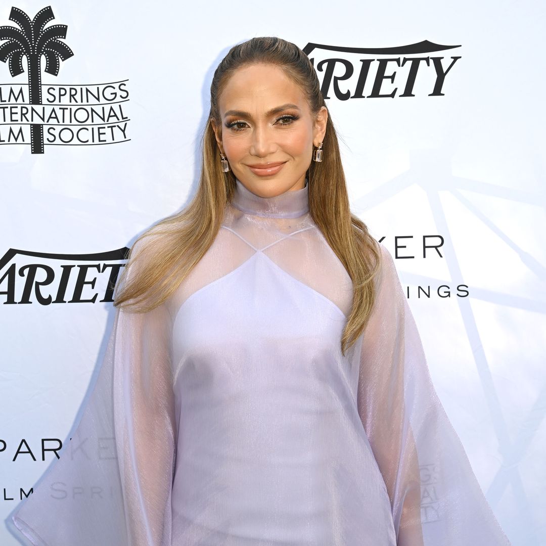 Los 6 estilos de manicure que Jennifer Lopez ha puesto en tendencia