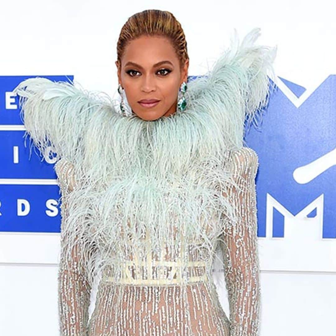 MTV Video Music Awards: vestidos joya, transparencias y plumas, ¡así ha sido su alfombra roja!