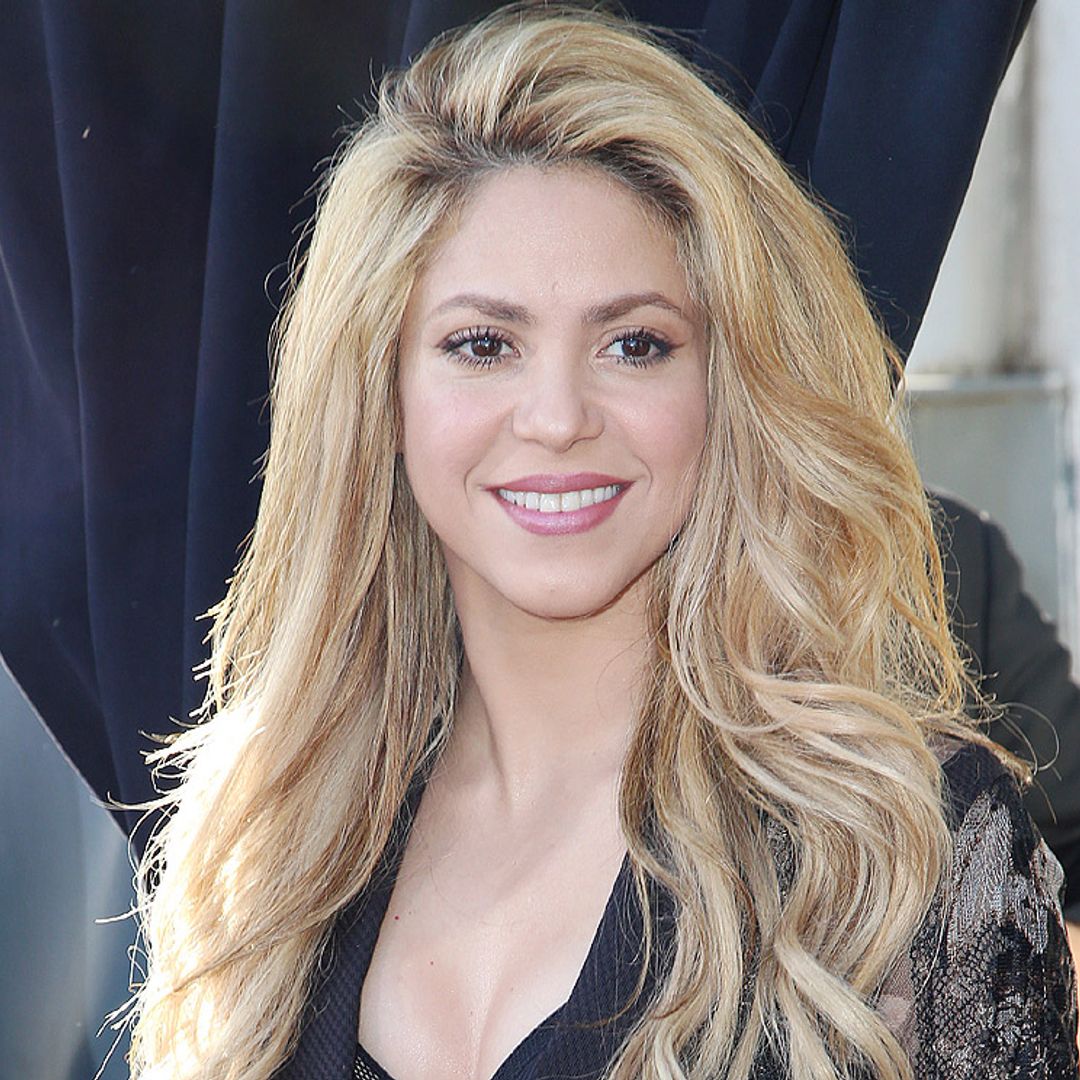 Shakira presume de tipazo en bikini ¡bailando!