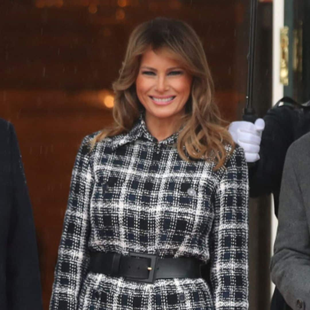 Melania Trump estrena su mono más clásico en su primer acto de 2020