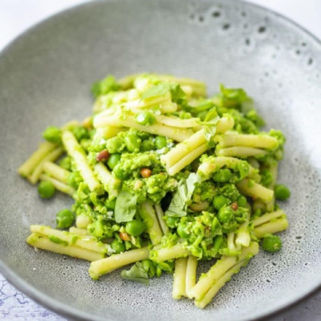 'Casarecce' con pesto de guisantes