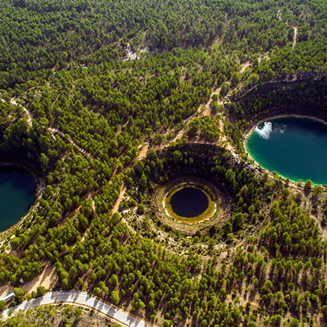 ¿Cráteres y lagunas encantadas en Cuenca? Díficil de creer, pero cierto