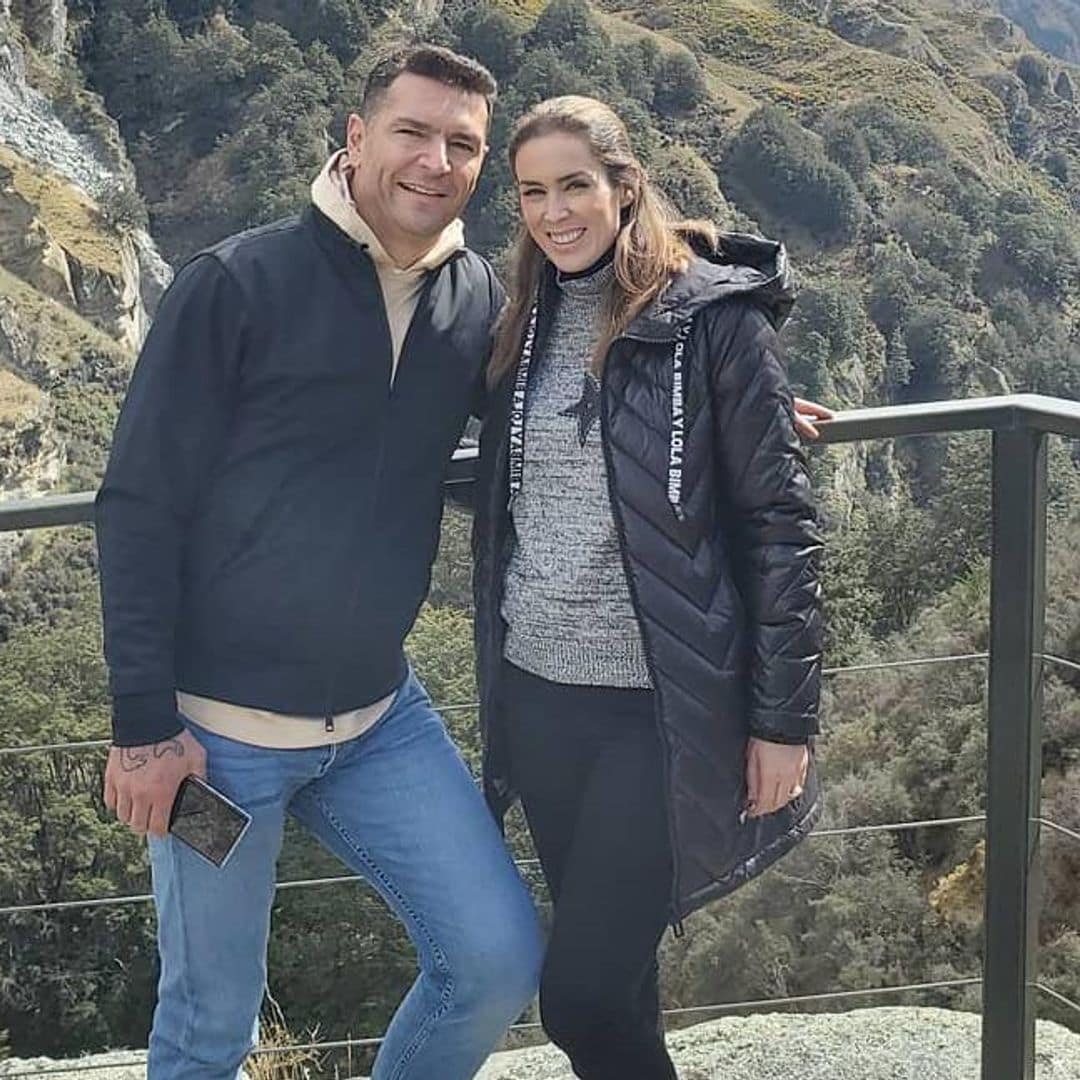 ¡Aventura extrema! ‘Jacky’ Bracamontes y su esposo celebran su aniversario con un salto al vacío