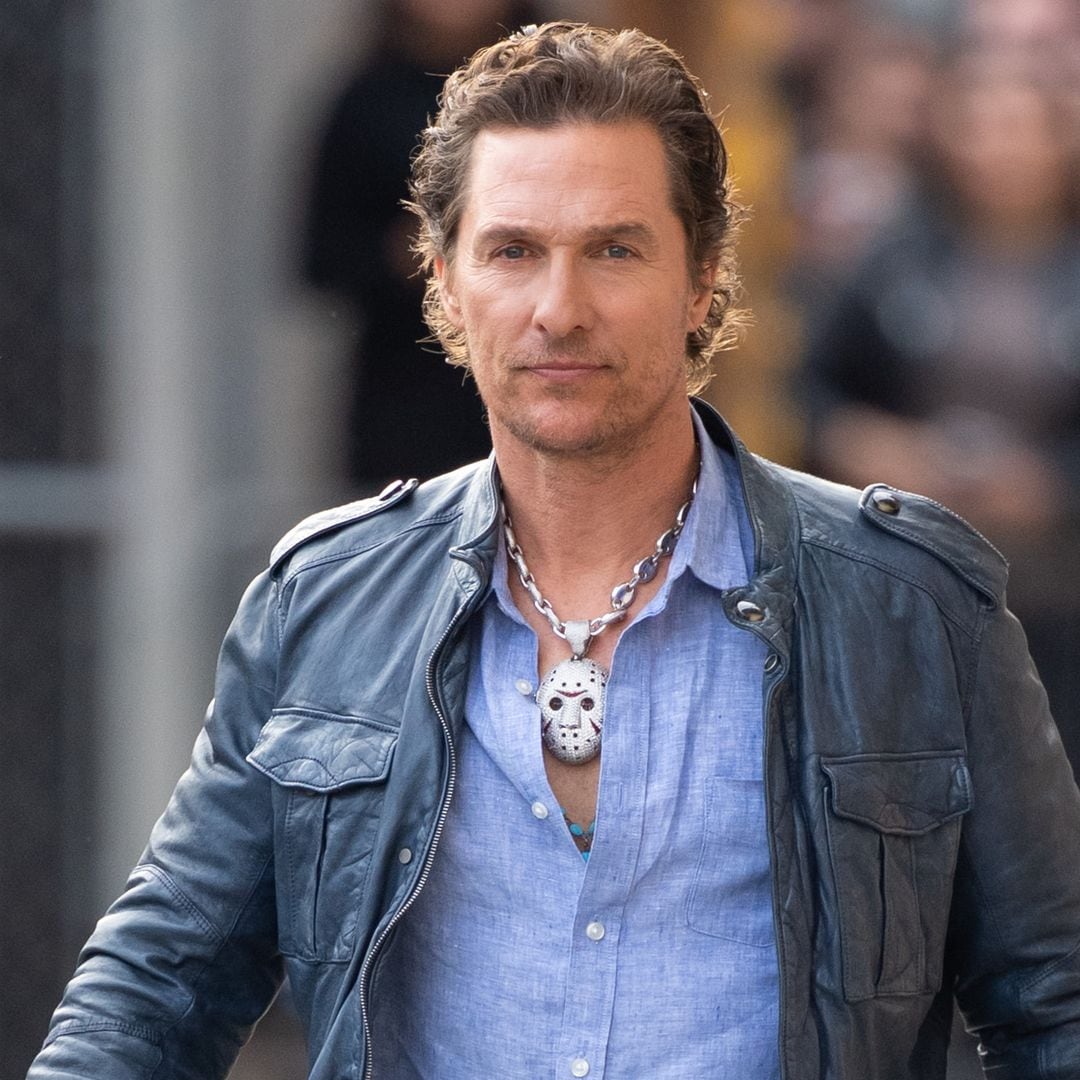 Matthew McConaughey muestra cómo le ha quedado la cara tras la picadura de una abeja, ¡te va a impresionar!