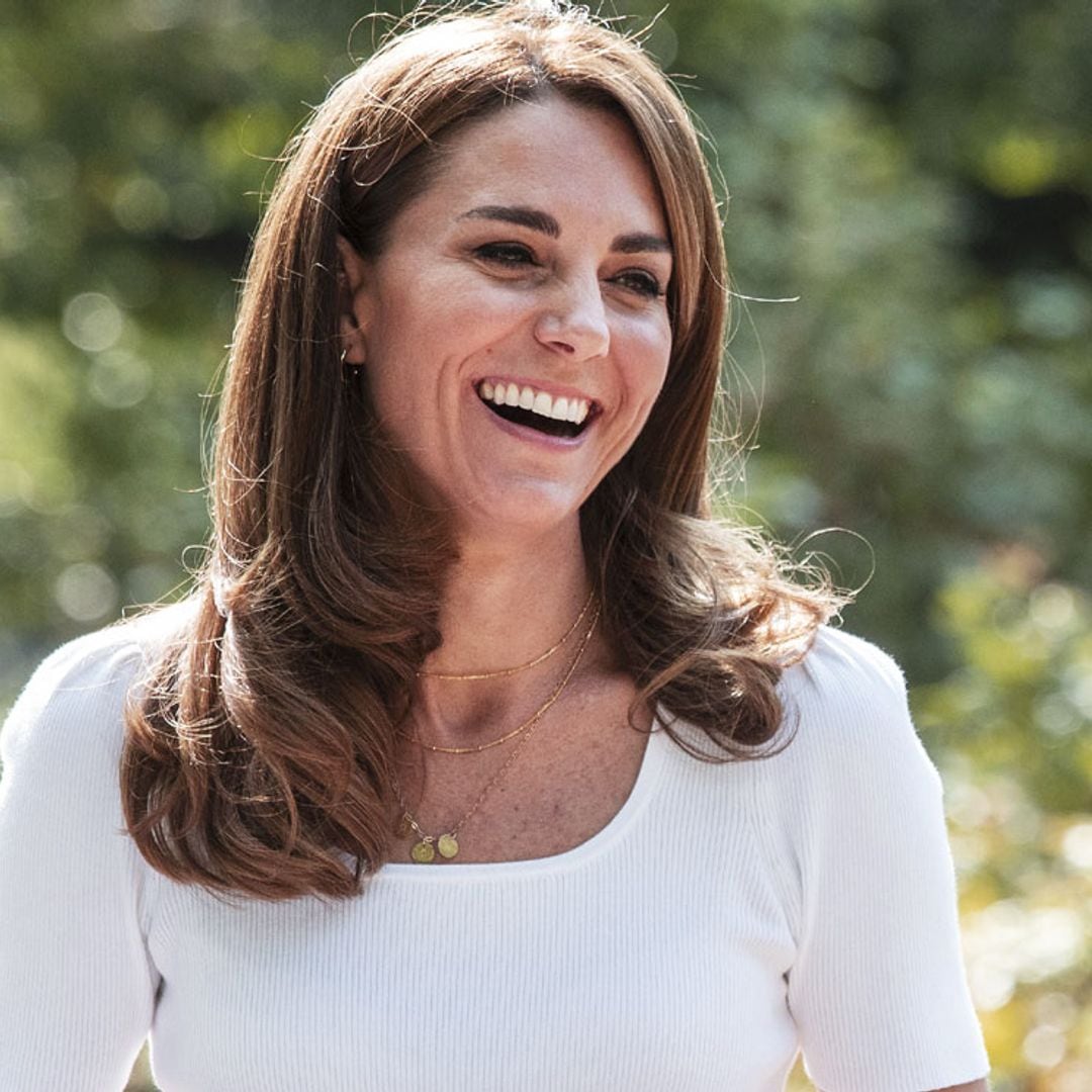 El cambio de estilo de Kate continúa: más rubia y más juvenil gracias al 'made in Spain'