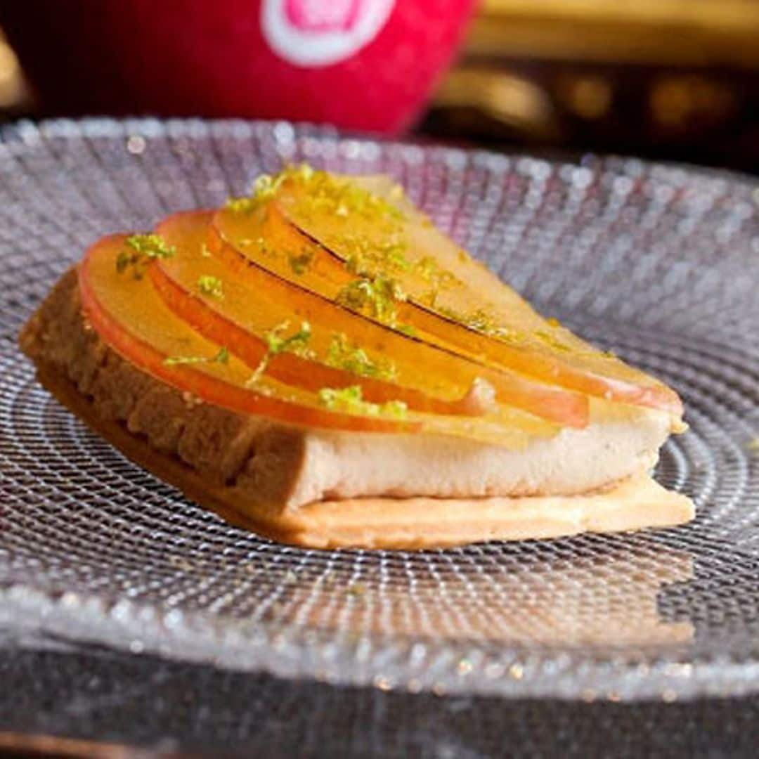 Tartaleta de manzana con foie caramelizado