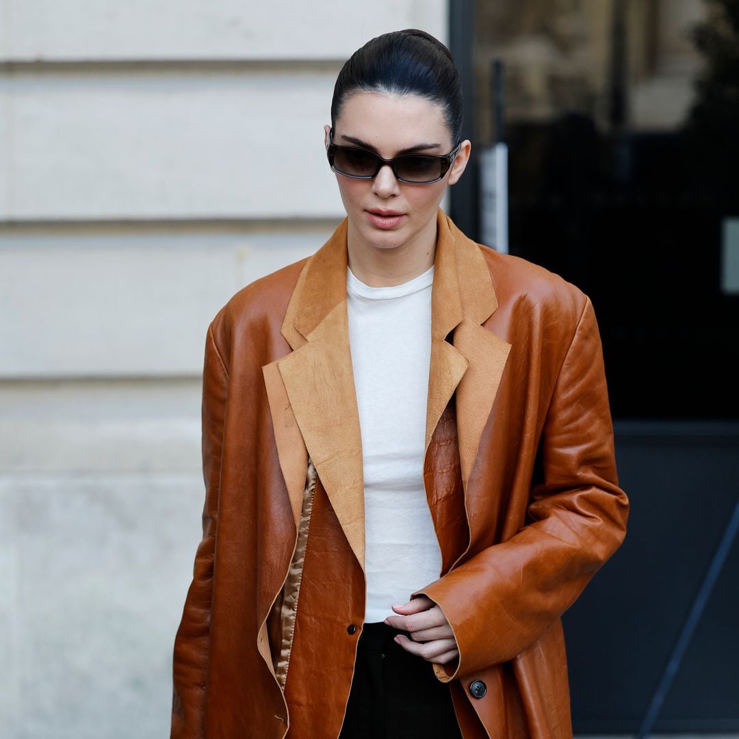 El uniforme cómodo de Kendall Jenner fuera de la pasarela que copiaremos en la oficina