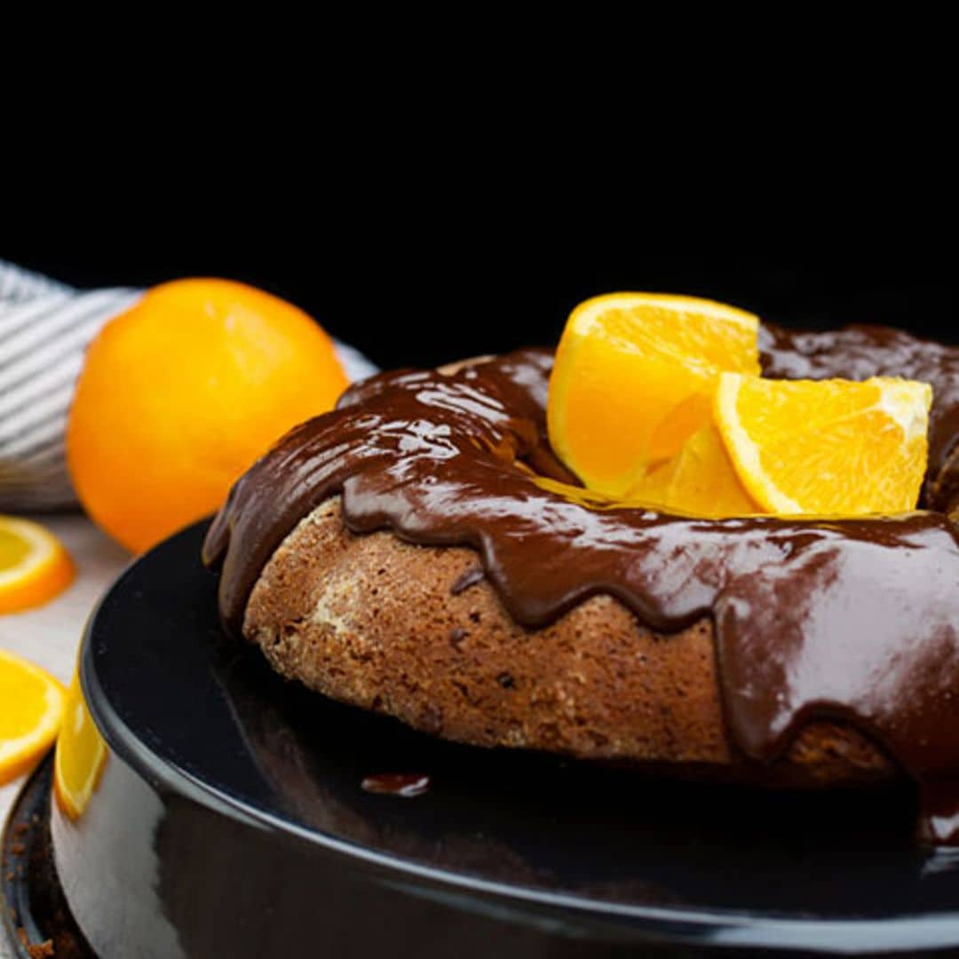 Bizcocho de chocolate con naranja