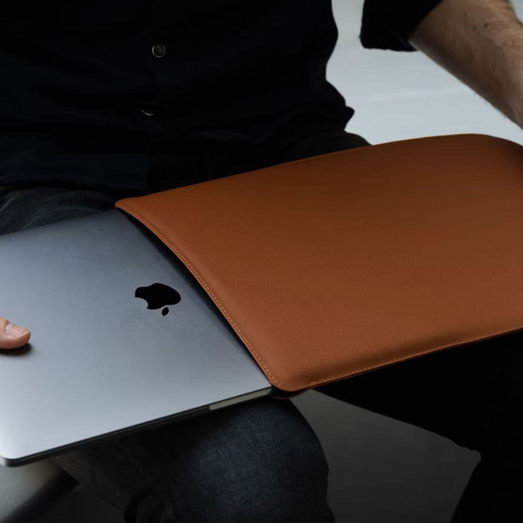 Protege tu MacBook Air 13 de arañazos y golpes con estilo: las 6 mejores fundas