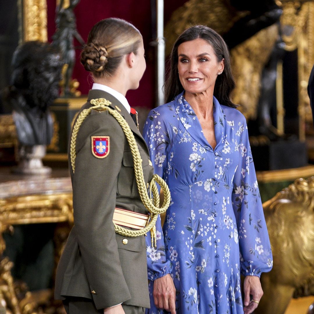 Así ha evolucionado el look de la reina Letizia en el Día de la Hispanidad desde 2004