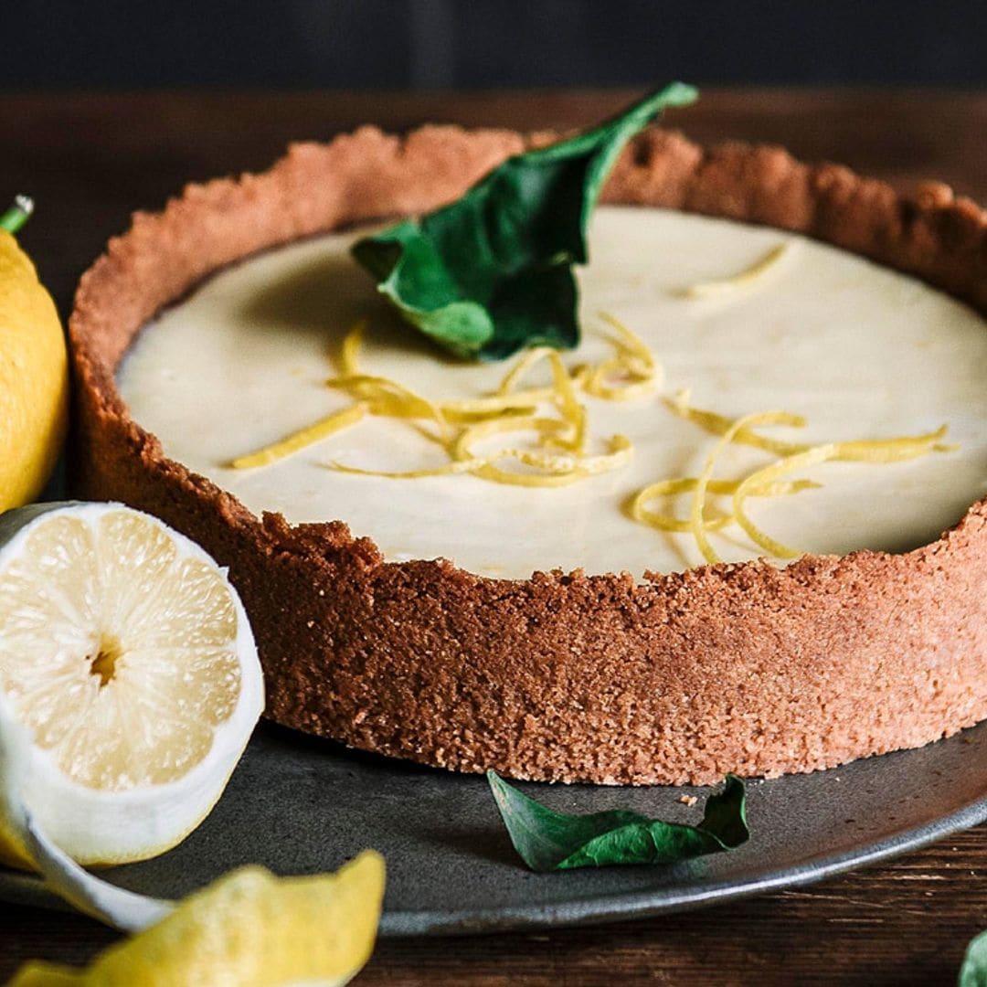 Tarta crujiente de limón y albahaca