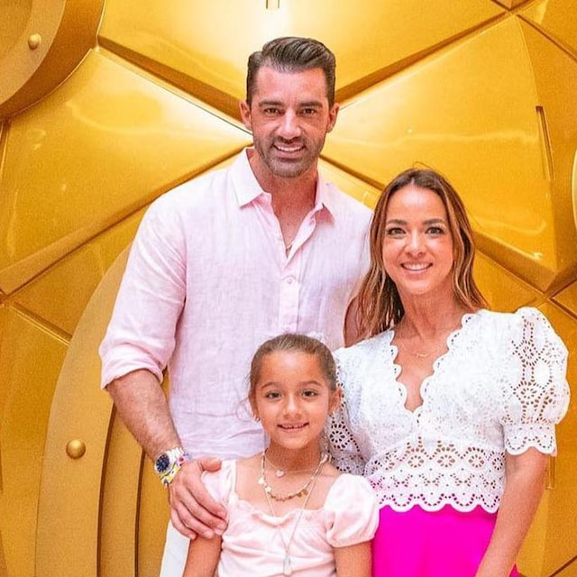 adamari l pez toni costa y su hija ala a