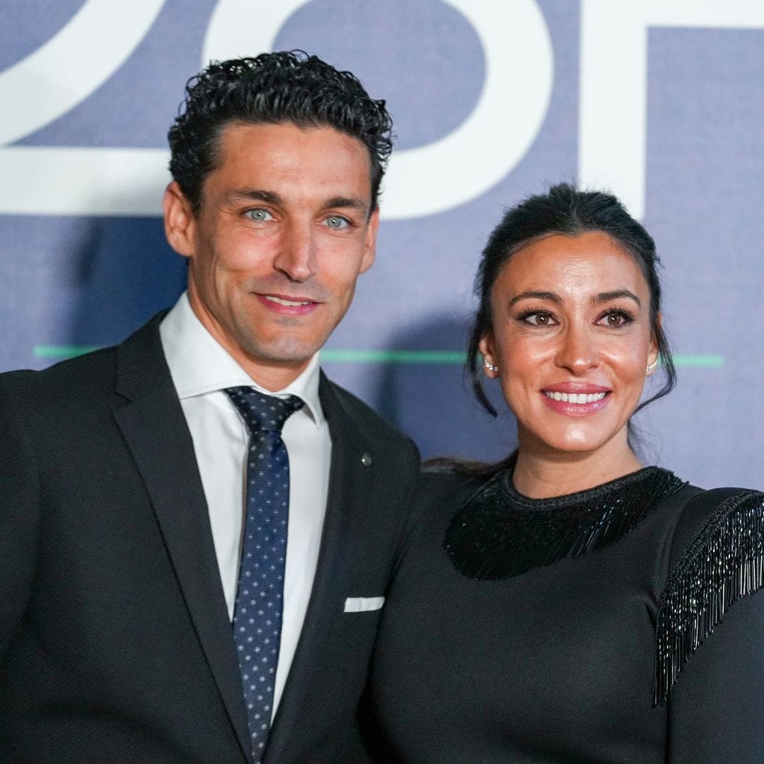 Jesús Navas y su esposa brillan en la fiesta previa a la entrega de las Medallas de Andalucía