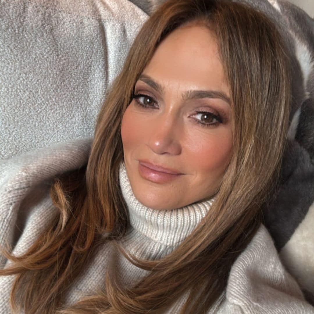 El maquillaje con el que Jennifer Lopez despide el año es el que todas querremos en 2025