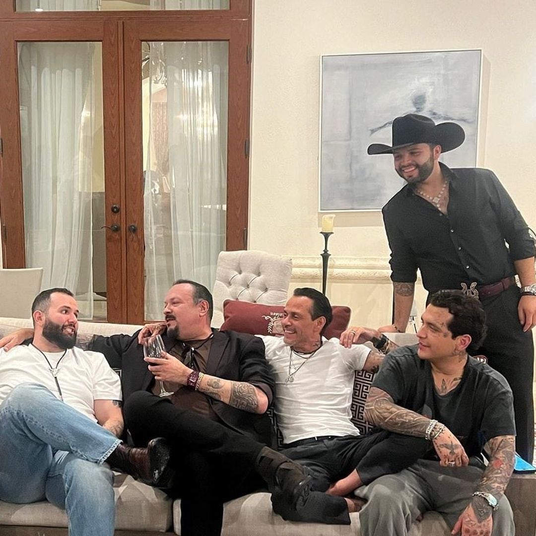 Con una épica reunión de talentos, los Aguilar celebran una noche de éxitos en los Latin Grammy