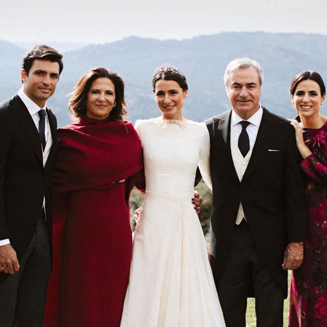 La elegante boda de Ana, hija de Carlos Sainz, con Rodrigo Fontcuberta