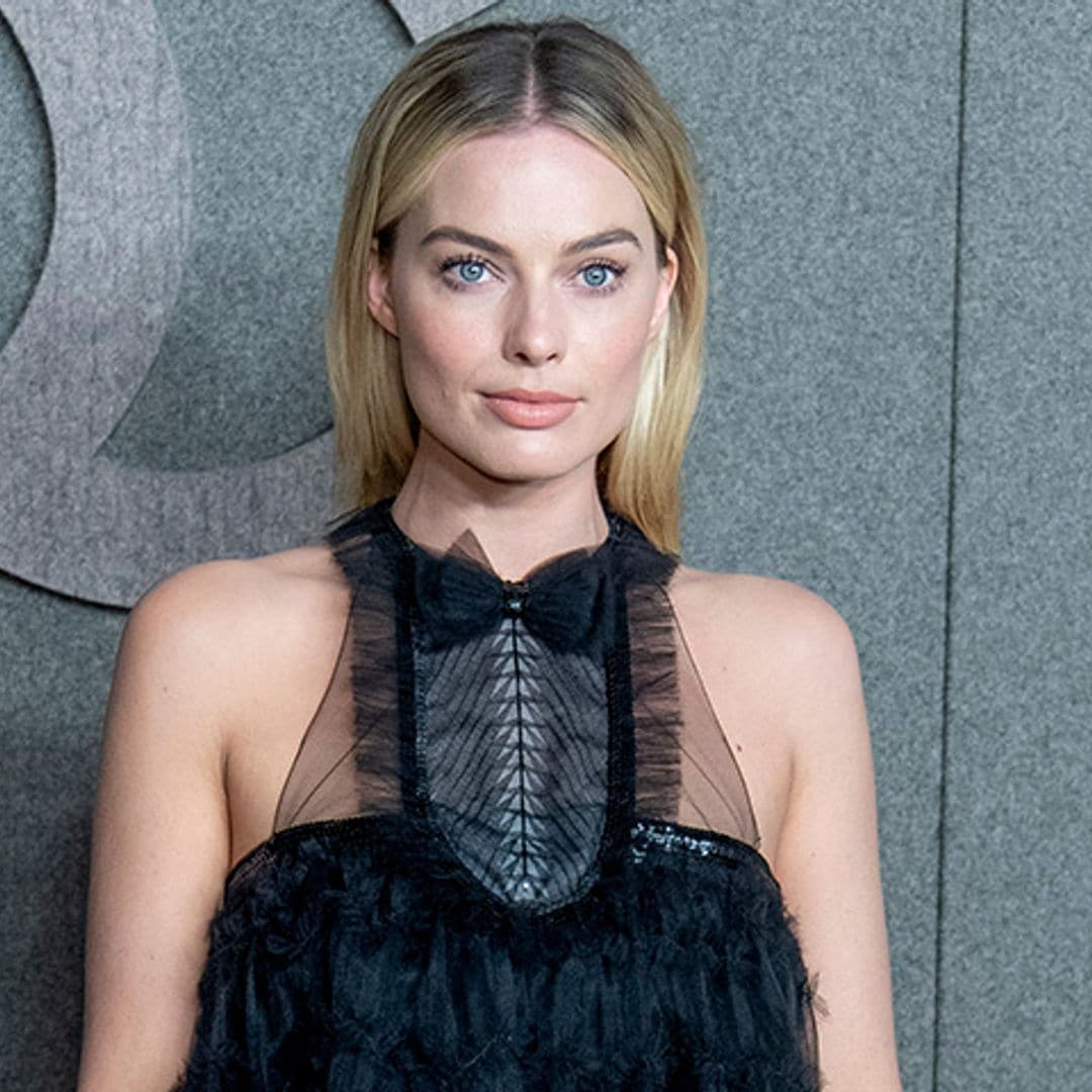 Margot Robbie sigue imparable y da un paso más como icono de Chanel