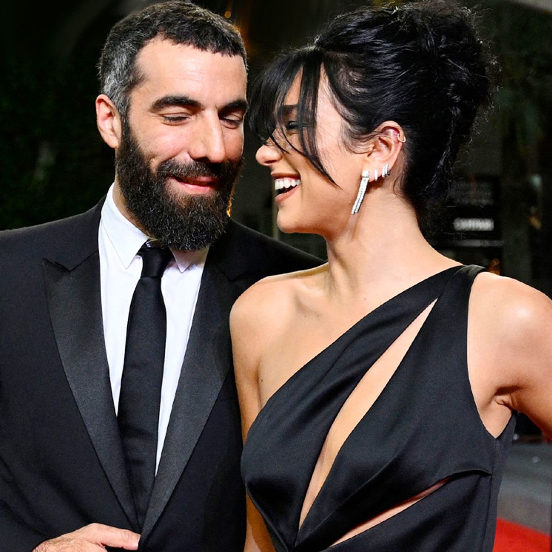 Los motivos por los que el debut de Dua Lipa con su nuevo novio, Romain Gavras, ha causado furor