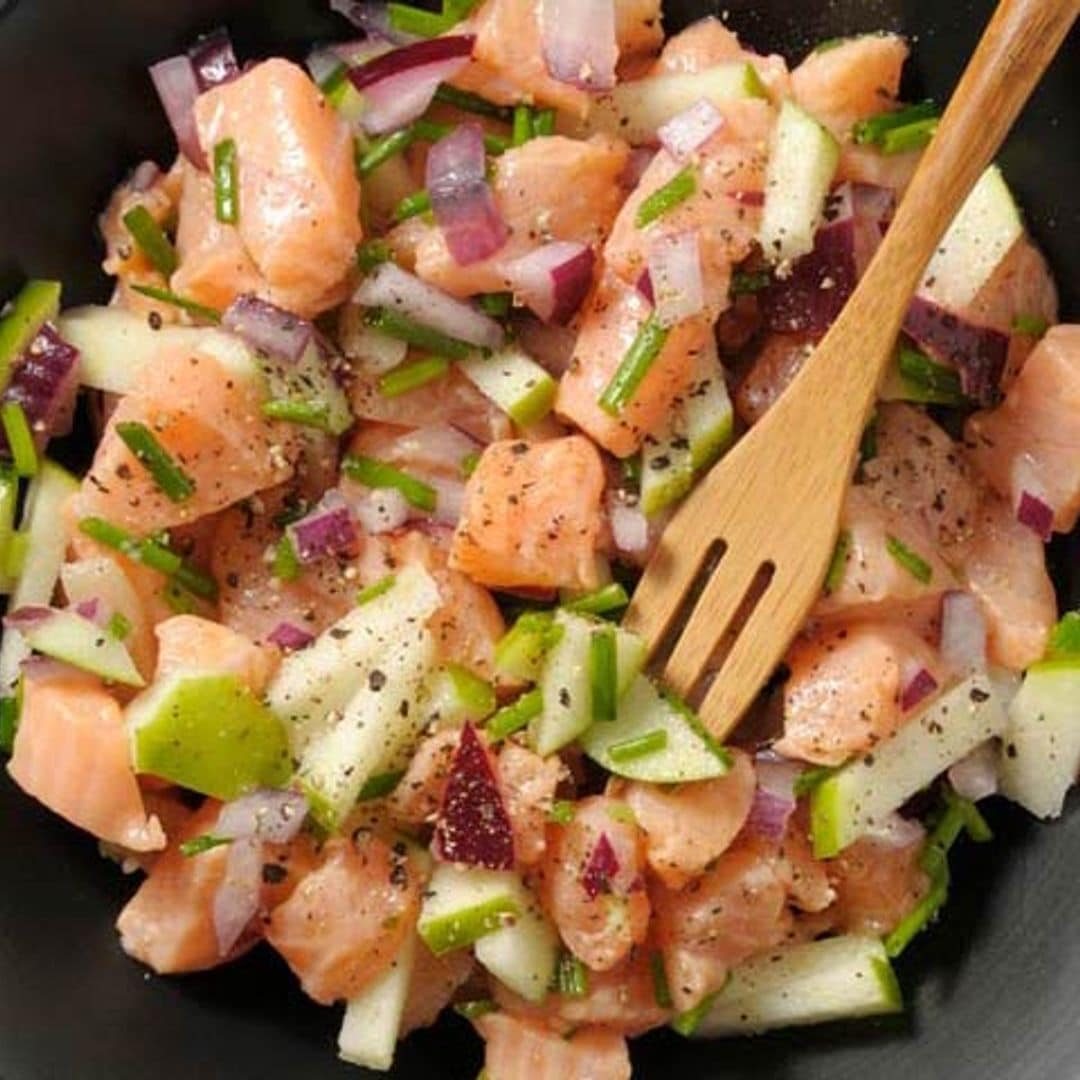 Tartar de salmón con manzana