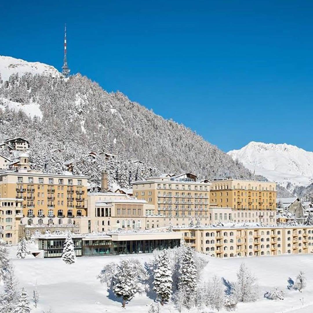 Un palacio en la nieve: así es el lugar en el que celebran su boda Dasha Zhukova y Stavros Niarchos III