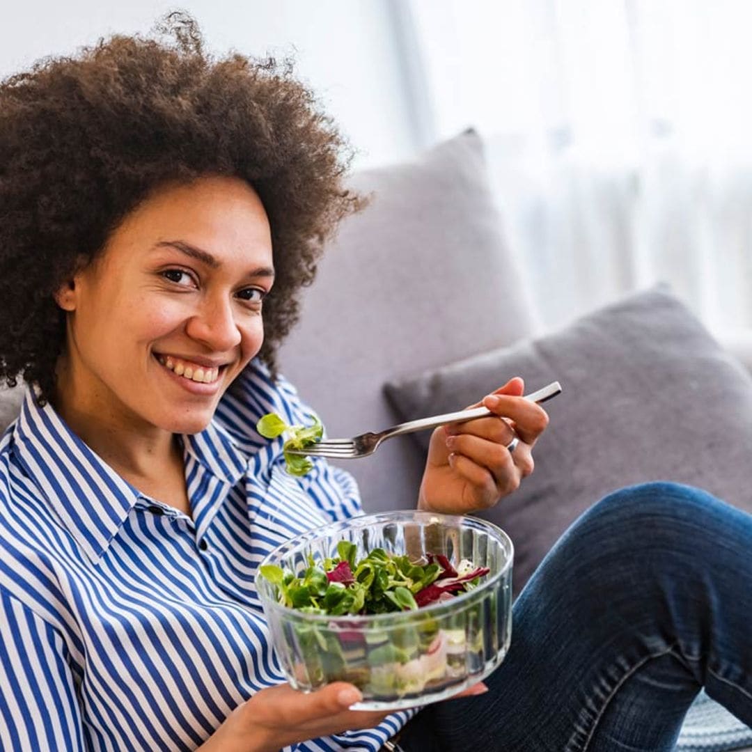 adobe chica ensalada