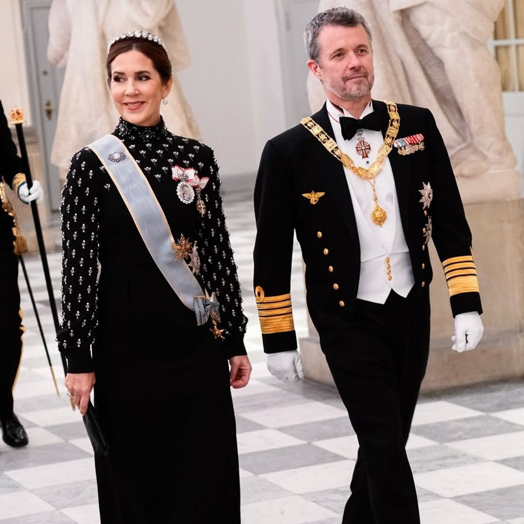 La nueva tiara de Mary de Dinamarca deslumbra en una espectacular noche de gala presidida por Federico X