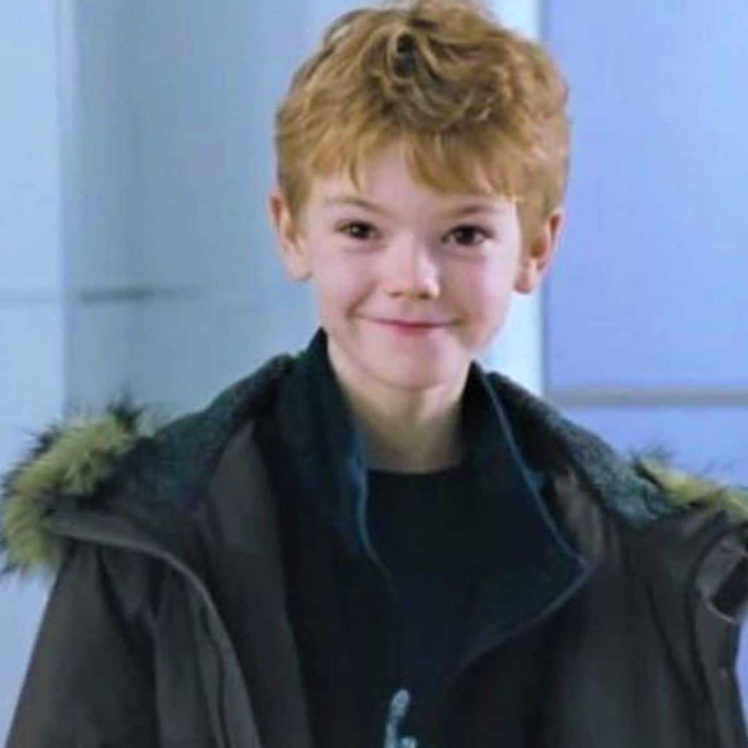 ¿Recuerdas al niño que nos enamoró en 'Love Actually'? tiene 30 años y una sólida carrera como actor