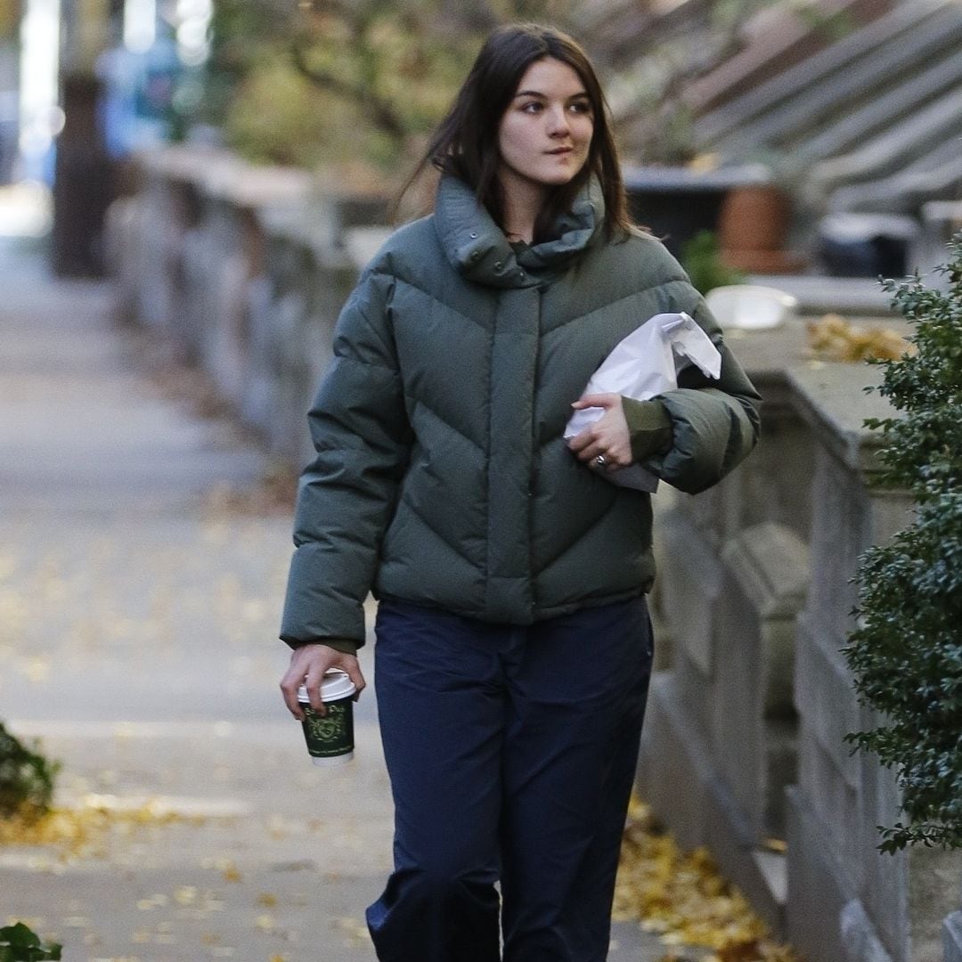 ¡Dos gotas de agua! Suri Cruise cada vez se parece más a su madre, Katie Holmes