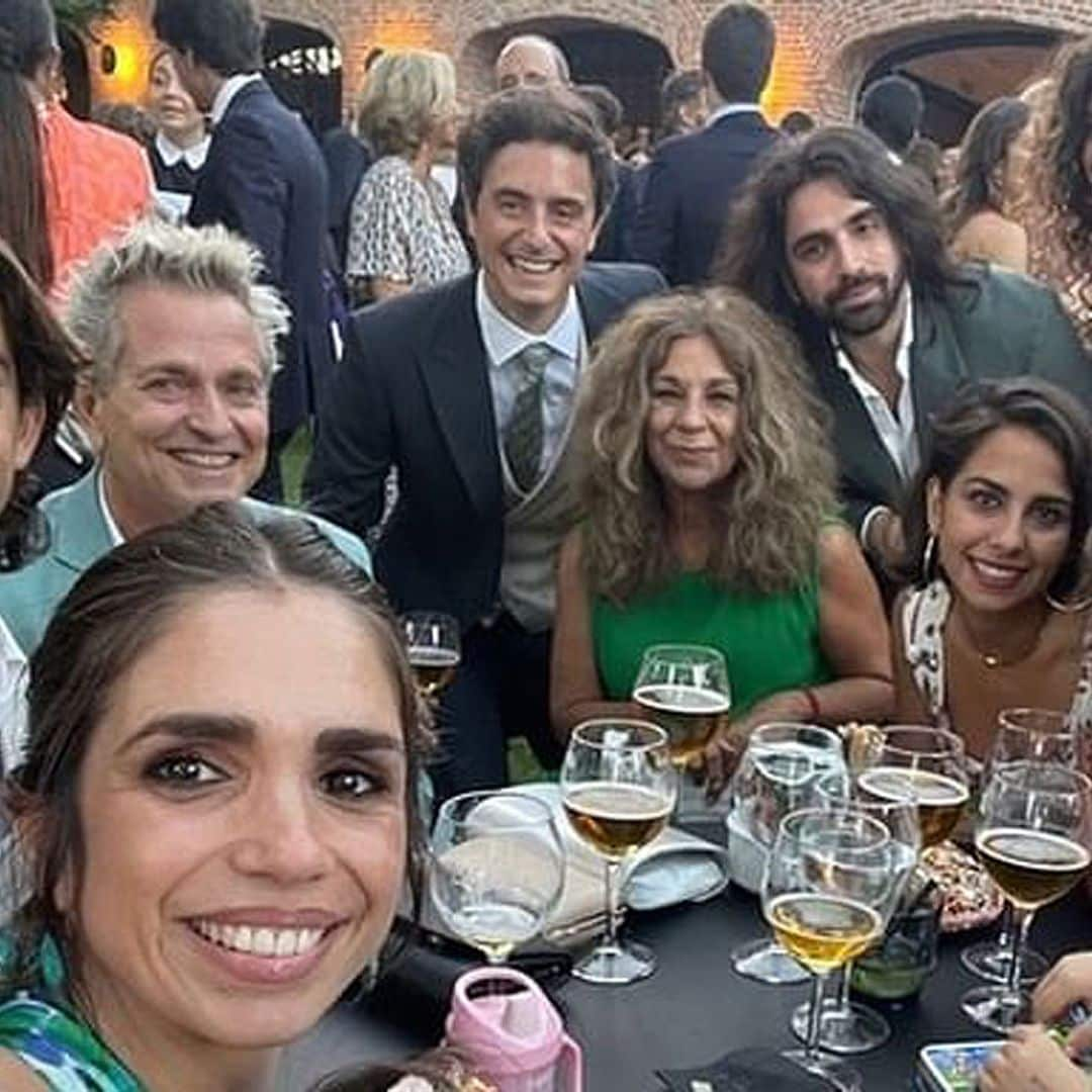 La boda que ha reunido a la familia Flores casi al completo con Lolita y Rosario a la cabeza