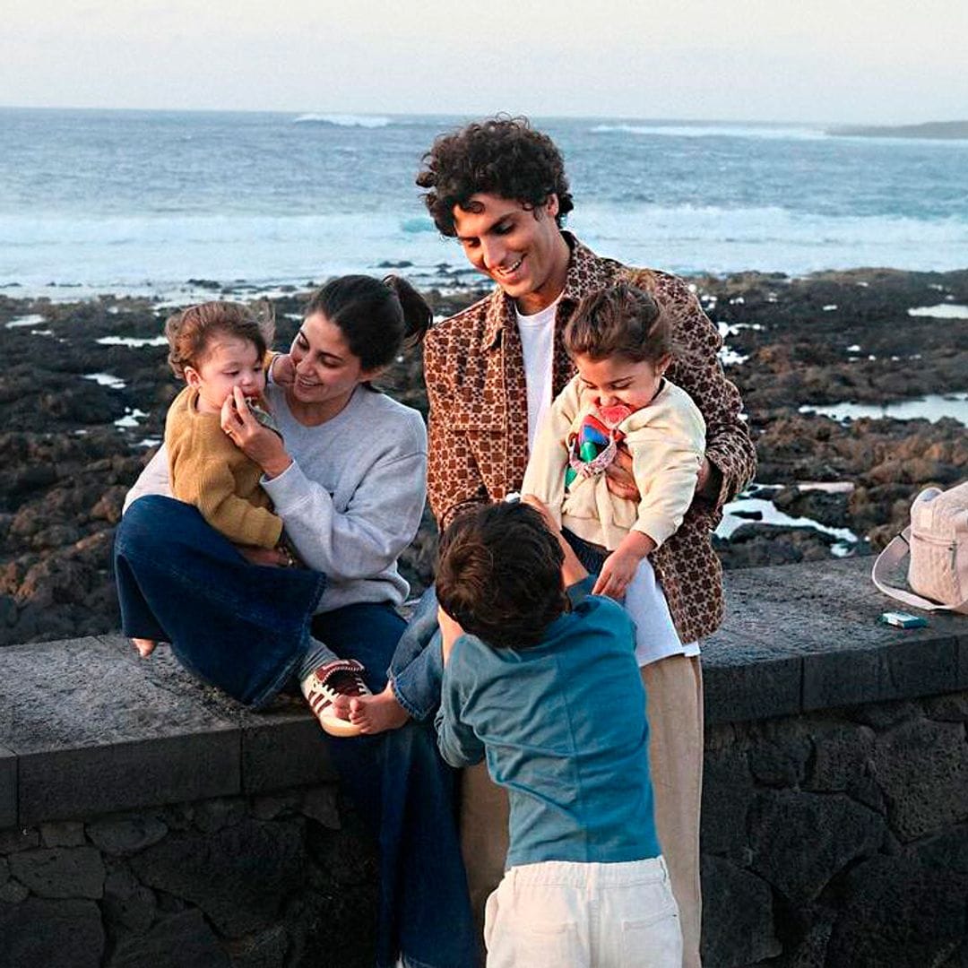 Los detalles del capote de Roca Rey en su última corrida, diseñado por los hijos de Tomás Páramo y María G. de Jaime