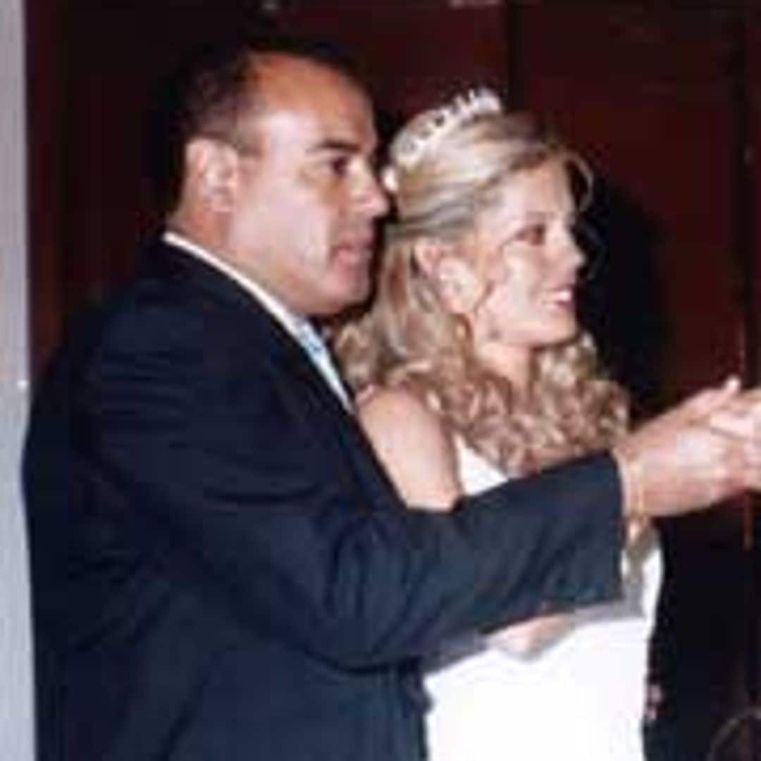 Los novios, Lorna Paz y Eduardo Paz, en su boda en 2001