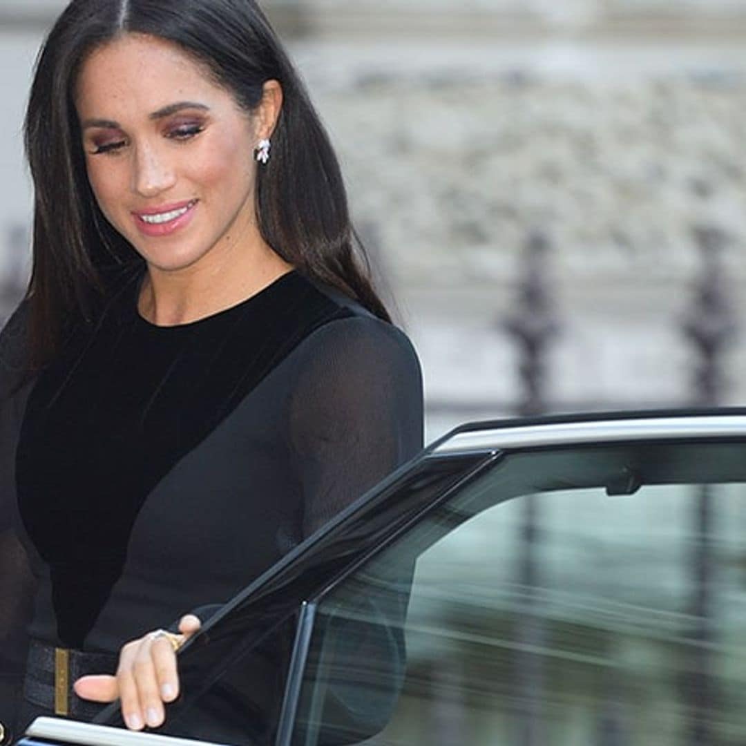 Por qué el que Meghan cierre su puerta al bajar del auto ha causado tanto revuelo