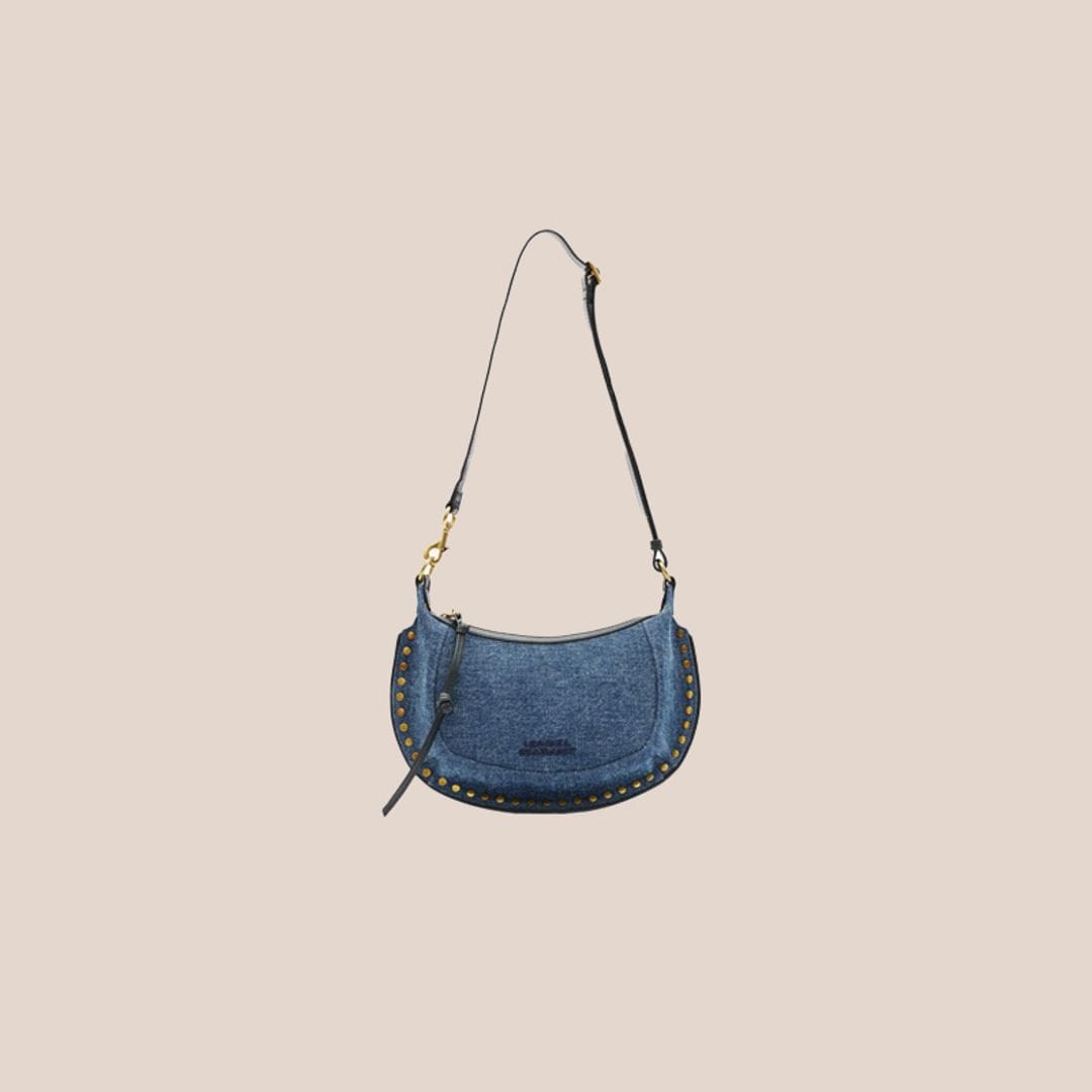 bolso denim oscuro tipo baguette con correa