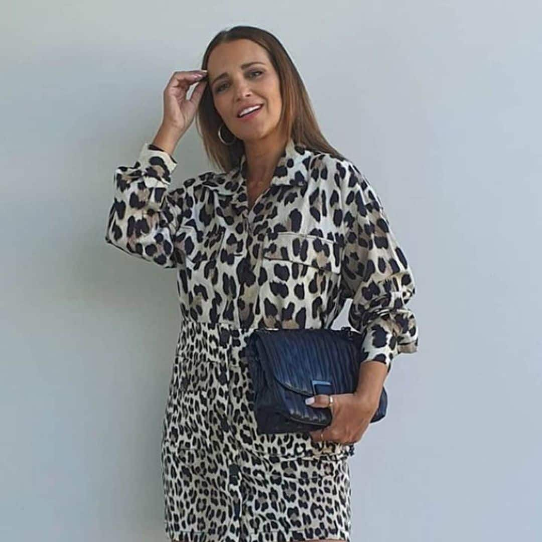 Si quieres vestir de leopardo, copia este look de Paula Echevarría