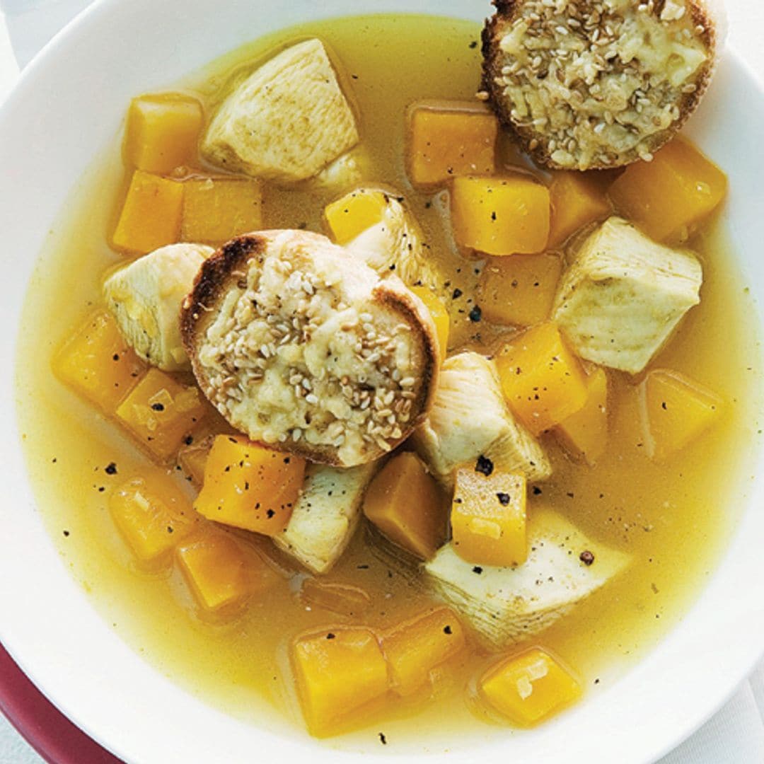 Sopa de pollo y calabaza