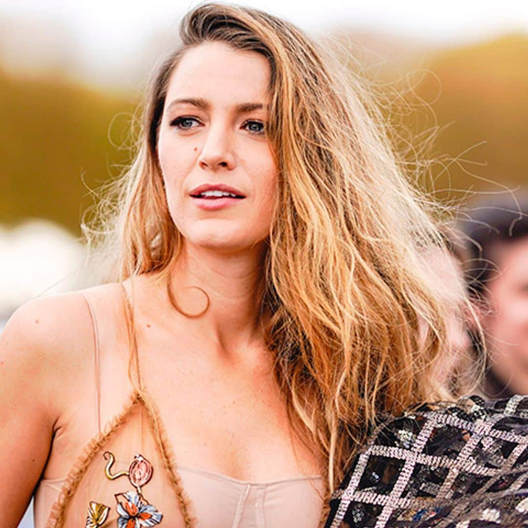 Blake Lively revela en Instagram los 5 básicos de maquillaje que siempre utiliza