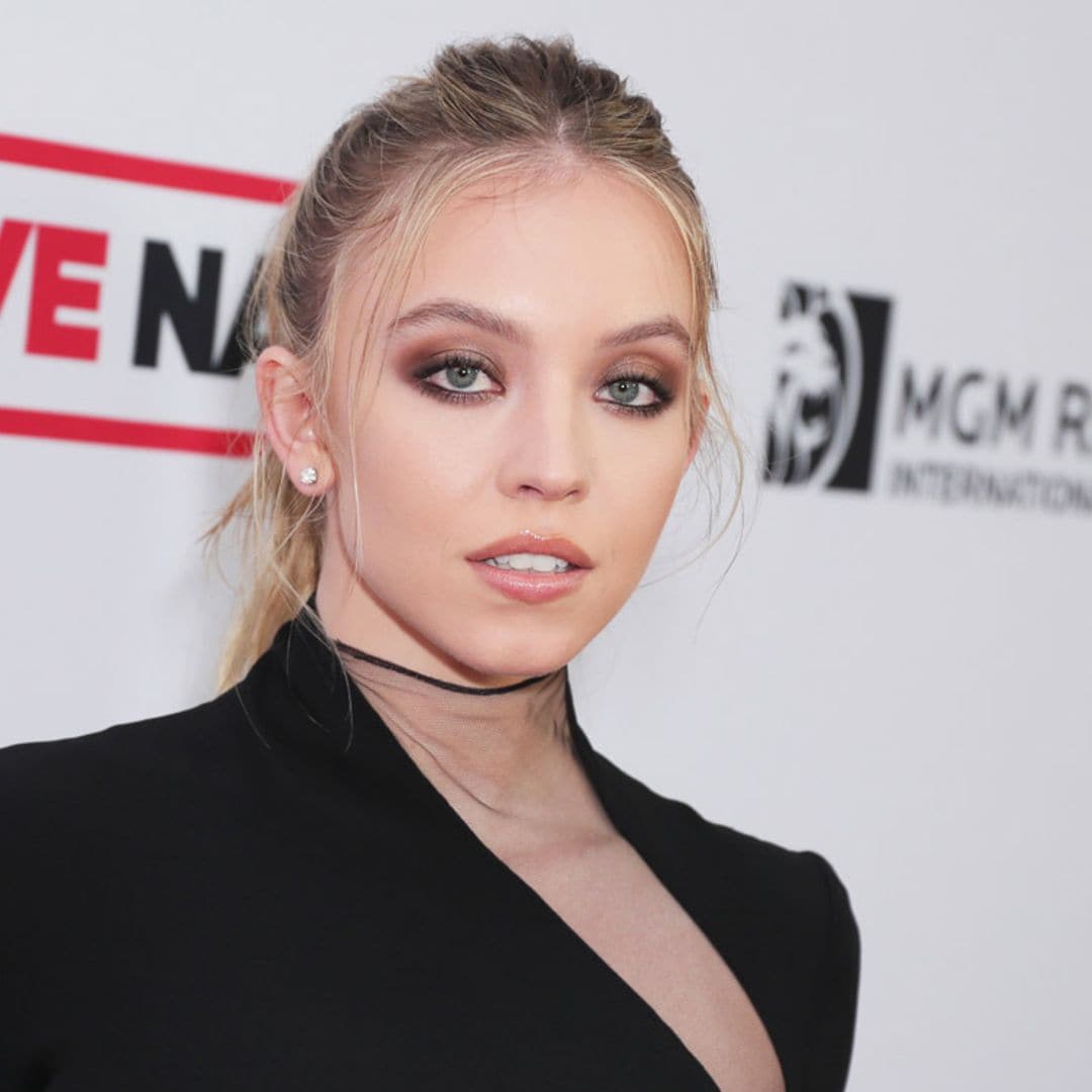 Sydney Sweeney sigue los pasos de Zendaya con el 'vestido escudo' que reinventa el corsé