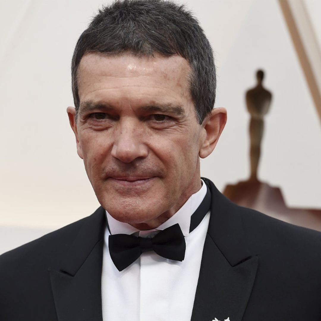 Elton John 'comparte' su Oscar con Antonio Banderas