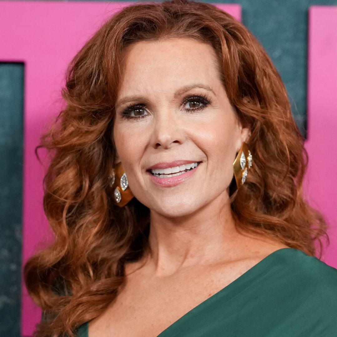 Robyn Lively