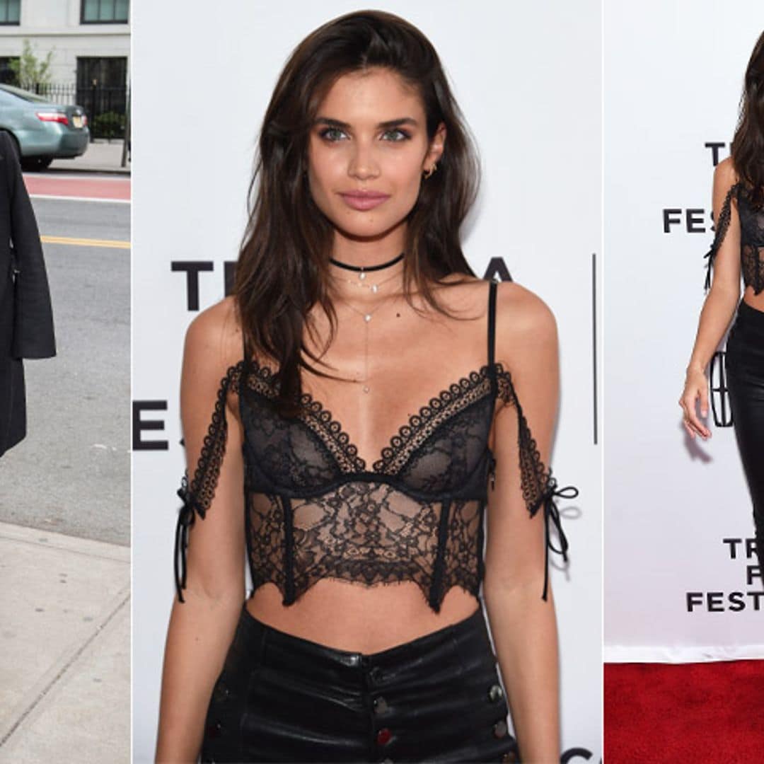 Sara Sampaio y la combinación más 'hot': pantalones de piel + corsé