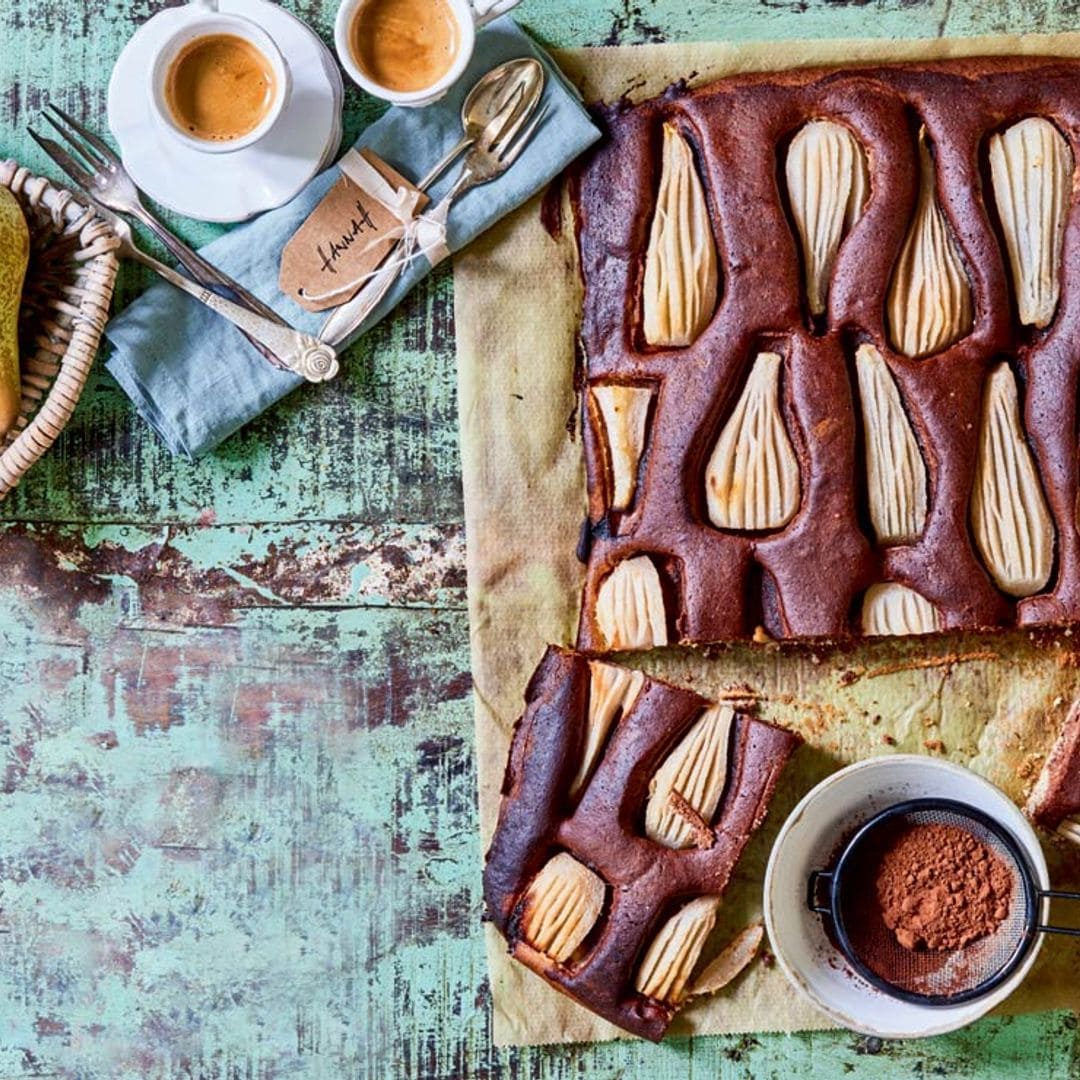 Pastel de peras, cacao y jengibre