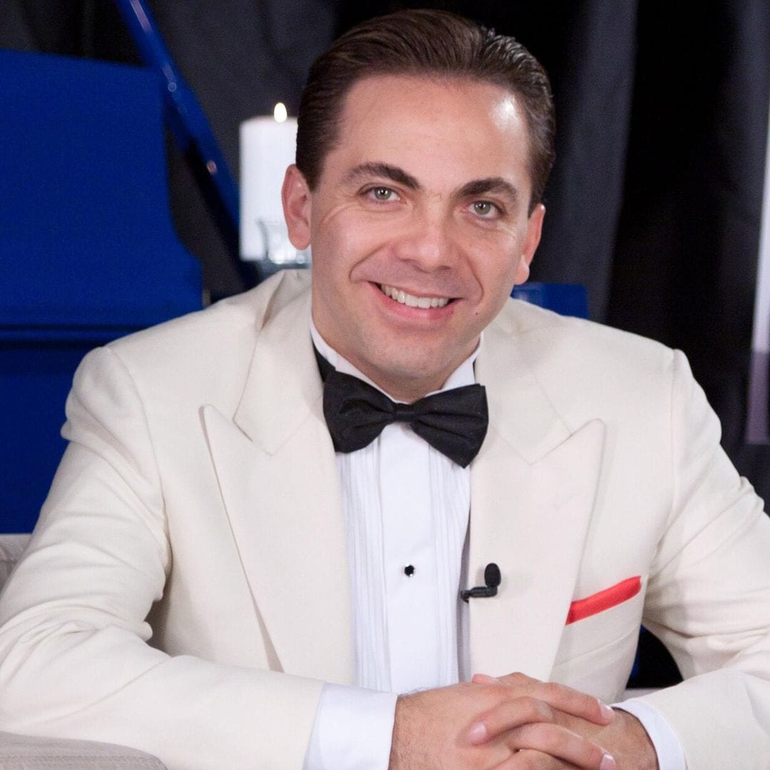 Cristian Castro se separa de su novia, la modelo colombiana Martha Muvdi