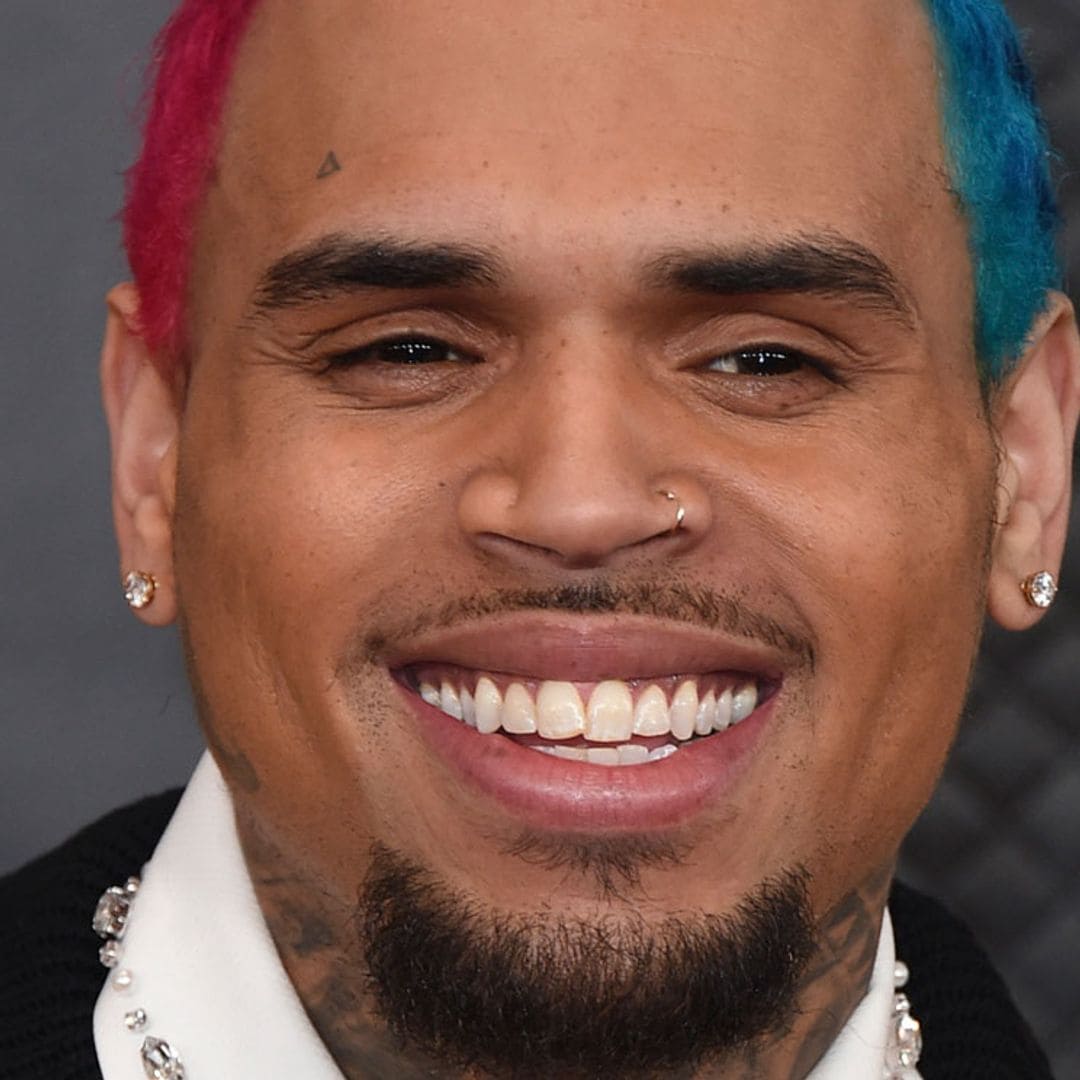 Chris Brown presenta a su tercera hija y es ¡adorable!